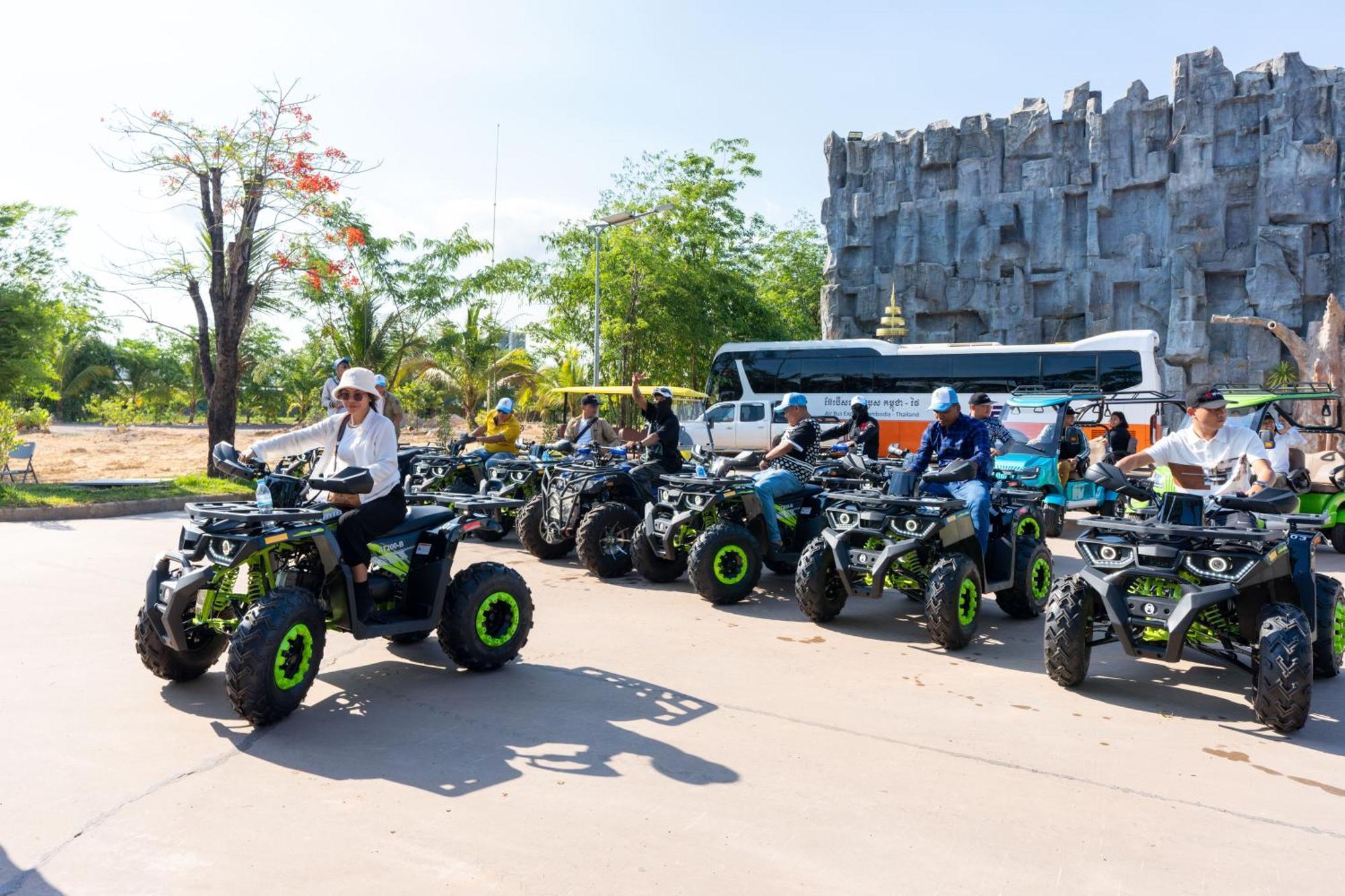 Wonderland Suites And Resort Preăh Sihanŭk Zewnętrze zdjęcie